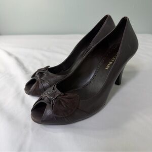 Gianni Bini Brown Leather Peep Toe Bow Pumps Heels 6.5M